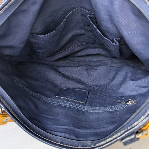 🌹Coach D 24541 Black and Orange Graphic Shoulder Bag - Picture 10 of 12